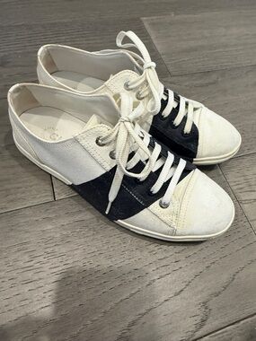 Chanel 13c tennis sneaker